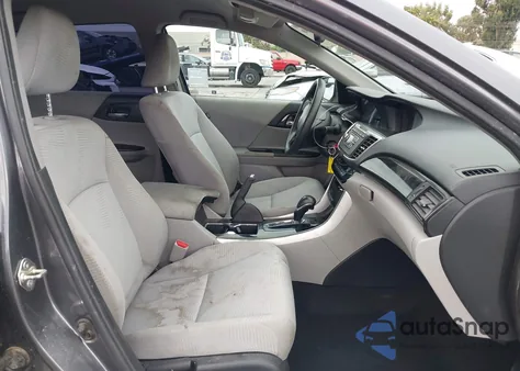 2017 Honda Accord Lx z USA, uszkodzony, nr VIN 1HGCR2F33HA172918